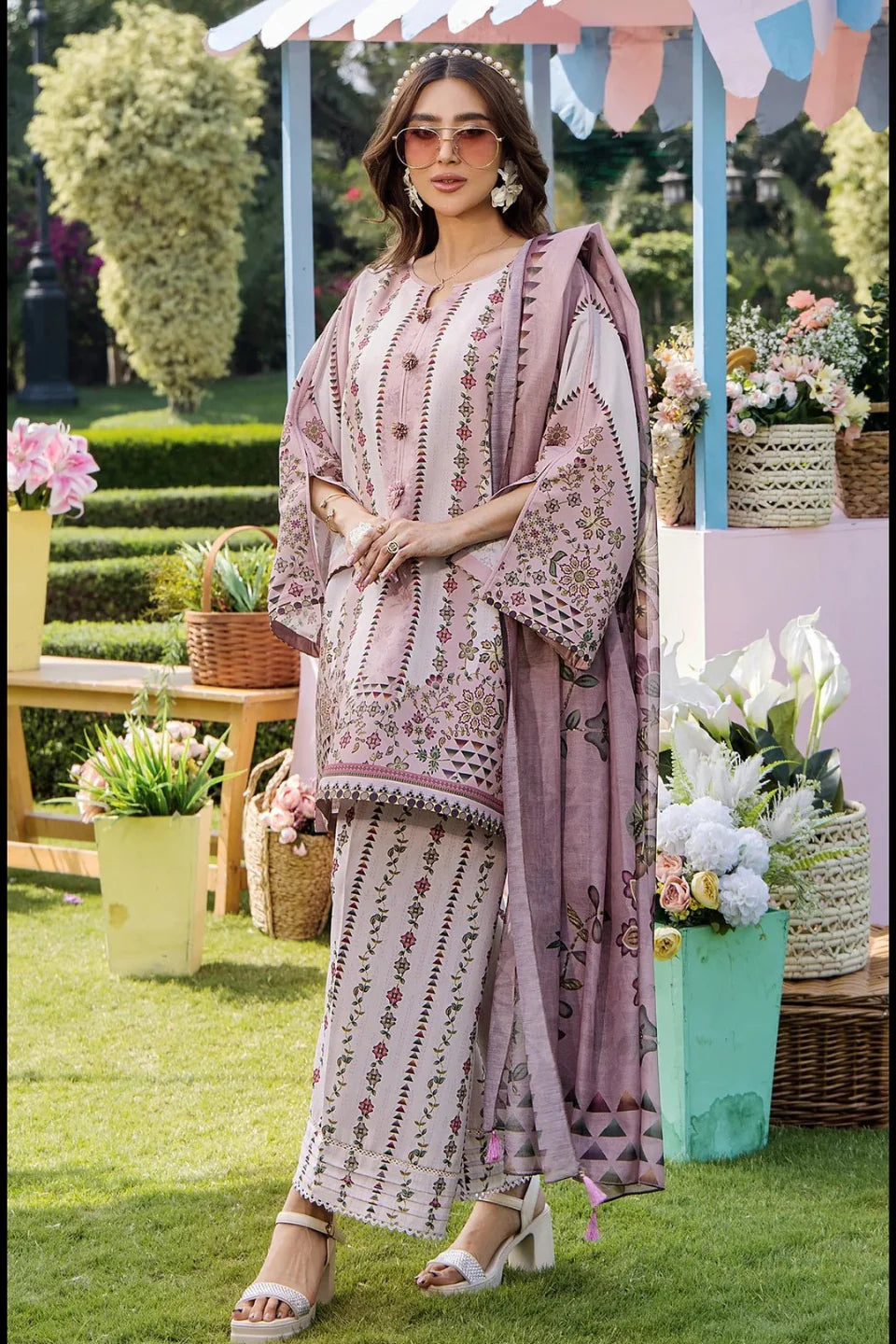 Co-ord Set Zunaira Designer Kurta Set with Dupatta – Grace in Every Detail