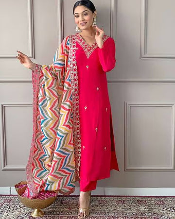 Ethnic Wear: Elegant Pink Kurta Set with Colorful Dupatta