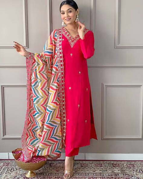 Ethnic Wear: Elegant Pink Kurta Set with Colorful Dupatta