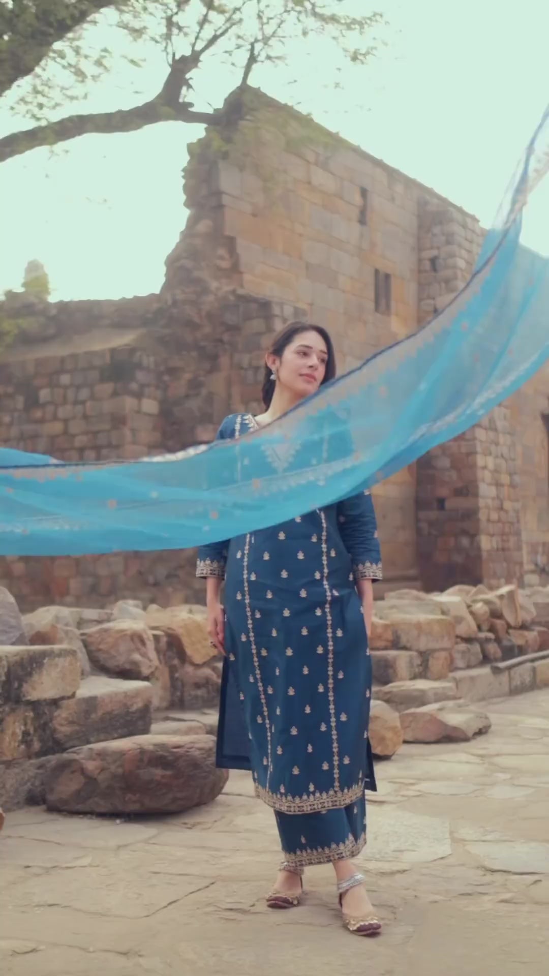 Hand-Embroidered Chanderi Silk Kurta Set